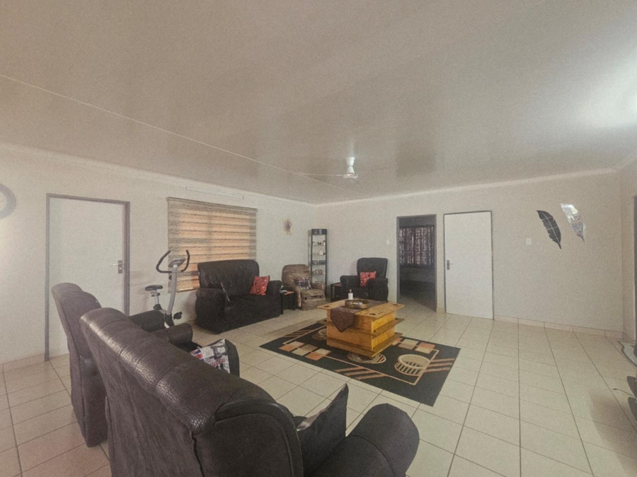 3 Bedroom Property for Sale in Ladybrand Free State